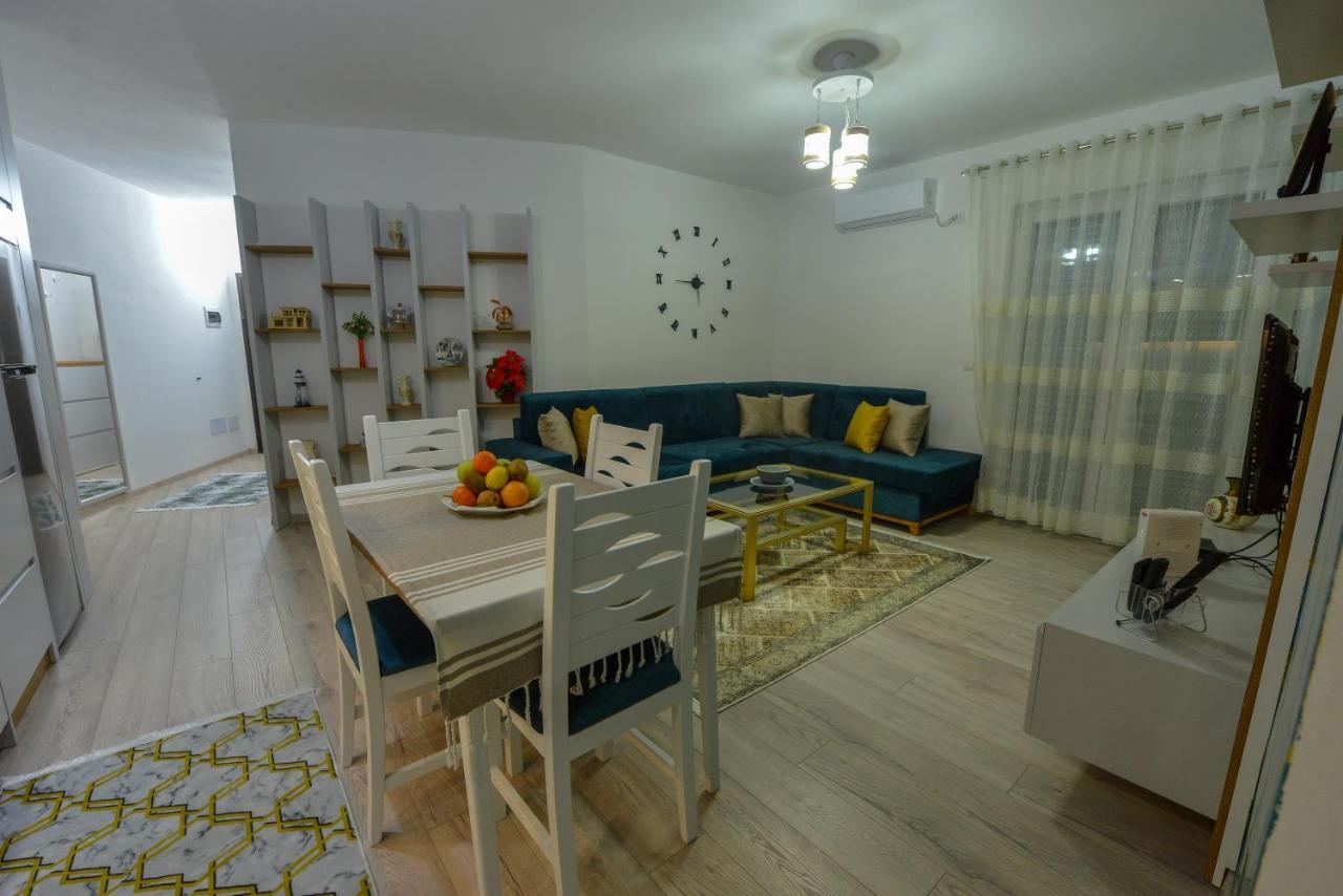 Denis Comfort Apartment Shkodër Exteriör bild