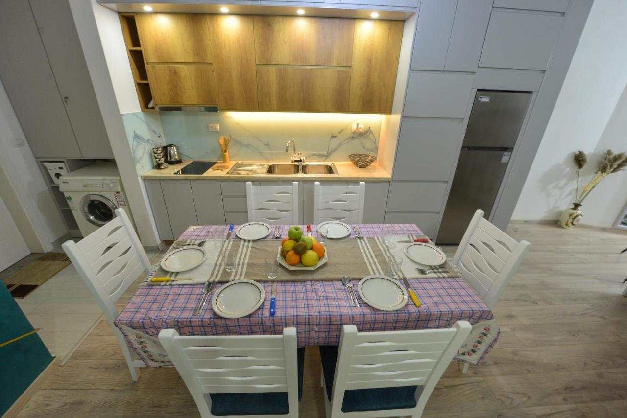 Denis Comfort Apartment Shkodër Exteriör bild